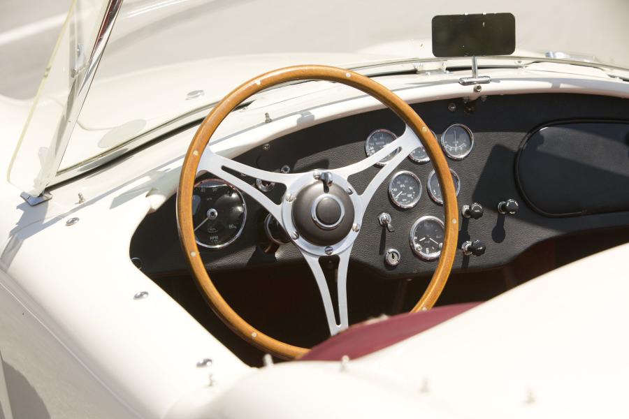 Торпедо Shelby 289 Cobra (CSX 2044) 1963 года  (фото 8 из 19)